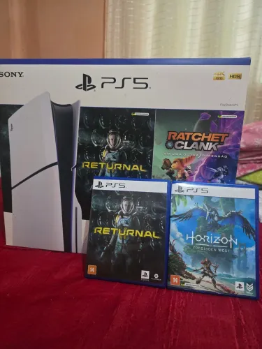 ? PlayStation 5 com leitor de discos