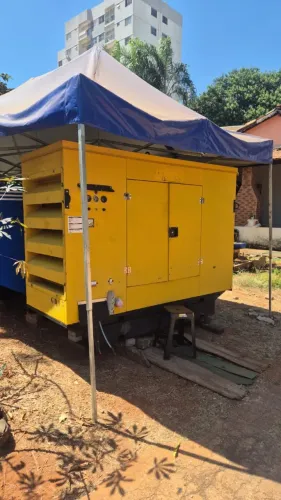 Gerador 25/20 kVA (25kVA/20kVA)