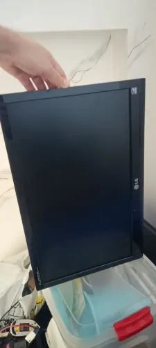 Monitor LG 19 Polegadas LCD 