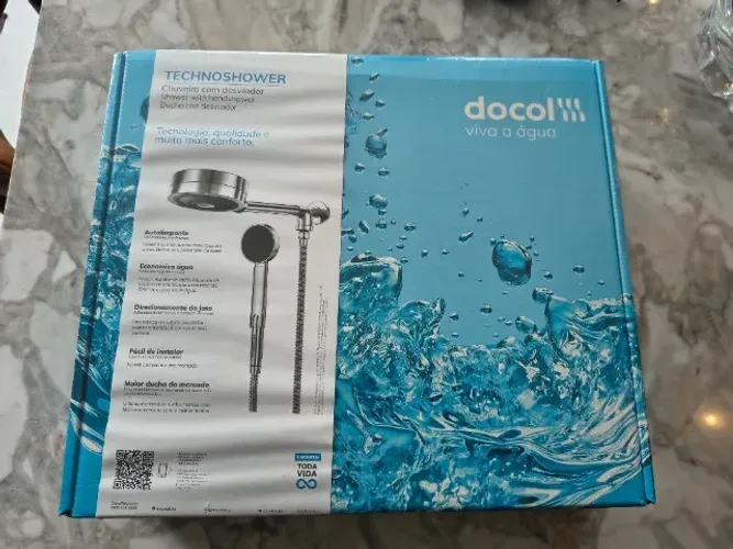 Chuveiro Docol Technoshower com ducha