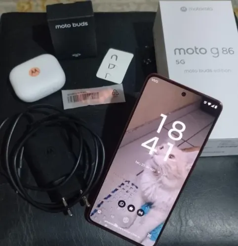 Moto G86 5g moto buds edition