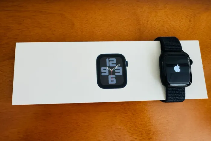 Apple Watch SE 2 (GPS) - 44mm - Nunca Usado
