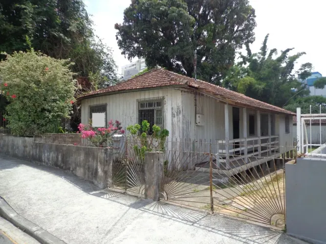 Terreno em Barreiros