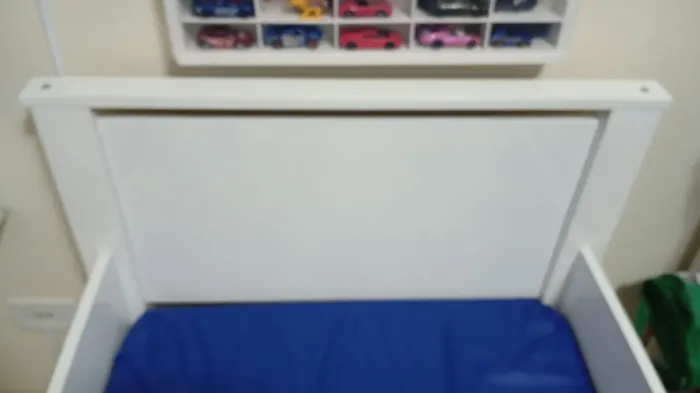 Vendo Cama infantil + colchão + capa impermeável, sem uso! 78x78x175cm. R$270 NÃO ENTREGO