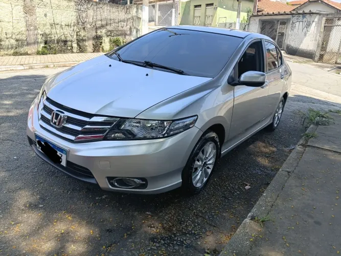 Honda City Sedan LX 1.5 Flex 16V 4P Aut. 2013