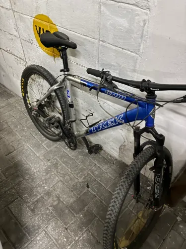 Bicicleta TREK aro 26