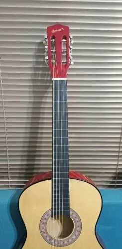 Violão Queen 