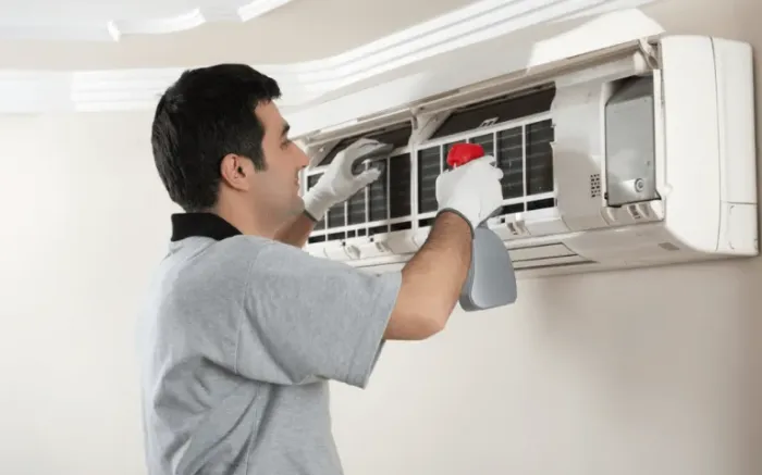 Higienização e manutenção de ar condicionado 