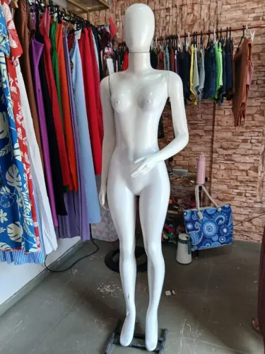 Manequim de loja 