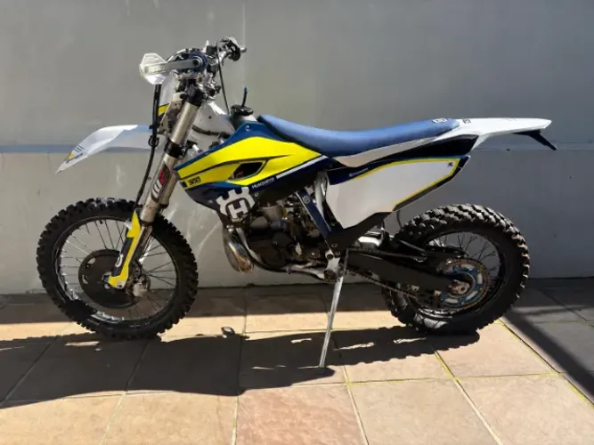  Husqvarna TE 300 2016 - Impecável! 