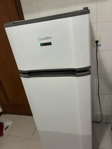 Geladeira Duplex Esmaltec 276 L NOVA 110v - Com nota fiscal e na Garantia