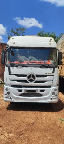 Mercedes Benz Actros 2651 2018 6x4 automático 