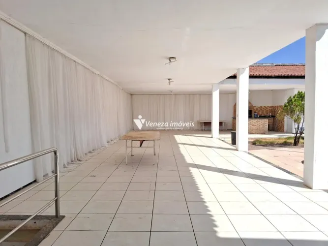 Casa Comercial próximo da Rodoviária Lucídio Portela para aluguel