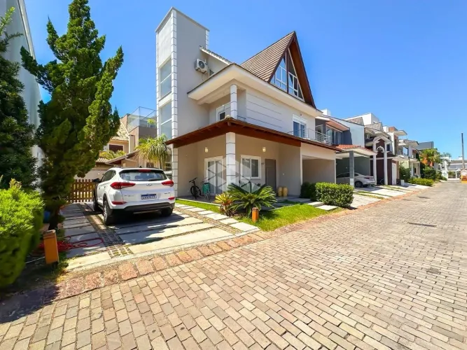 CASA EM CONDOMÍNIO NO ECOVILLE COM 3 DORMITÓRIOS