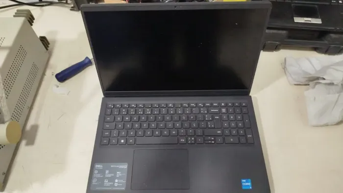 Notebook Dell parrudo
