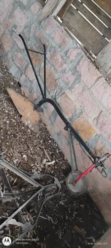 Enfeite de jardim ou pra uso arado trasao animal 