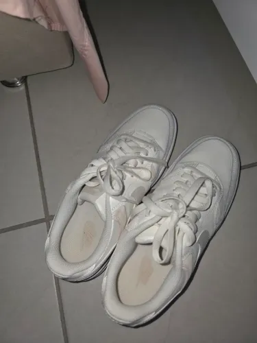 Nike air force em perfeito estado - cor Bege n 38 (feminino)