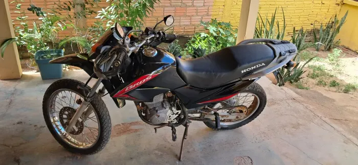 Broz Nxr Preto em Otimo Estado
