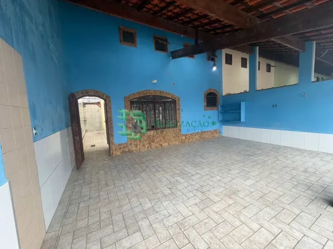 Casa linda em praia grande