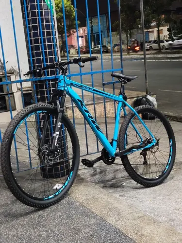 Bicicleta aro 29 krw alumínio Shimano TZ 24vel freio a disco