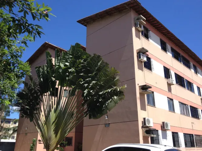 Alugo Excelente Apartamento Térreo, 3 quartos- 65m2- Condomínio Green Park - Cajazeiras