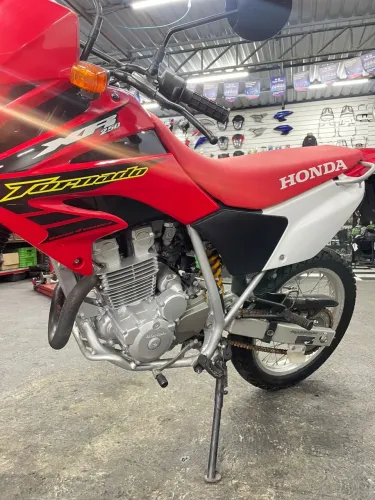 HONDA XR TORNADO 2006