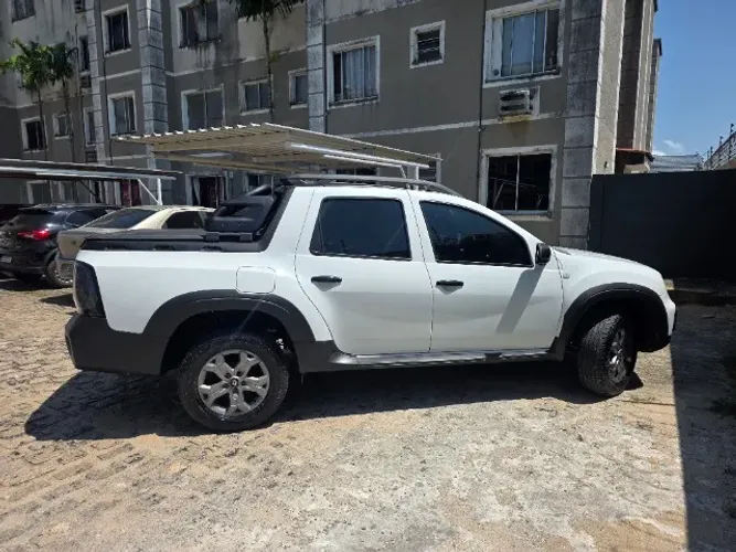 Renault Duster Oroch Intense 1.6 Flex 16V Mec. 2025