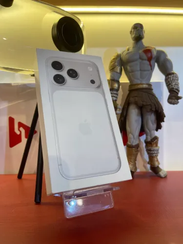 Novos lacrados iphone 17 pro 256giga prata