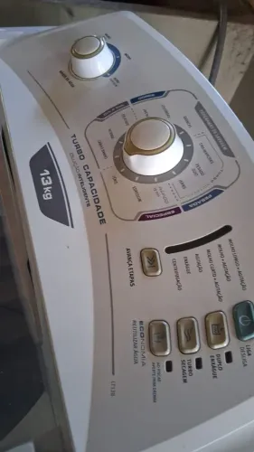 Máquina de lavar Eletrolux 13 kg