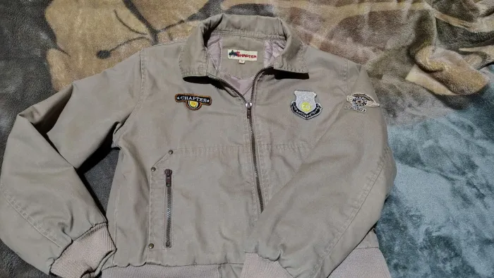 Jaqueta estilo militar 