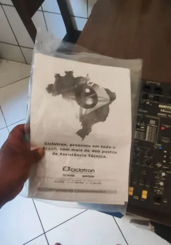 Mesa de som AMBW 10 canais 