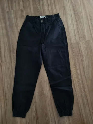 Calça jogging preta tamanho 34
