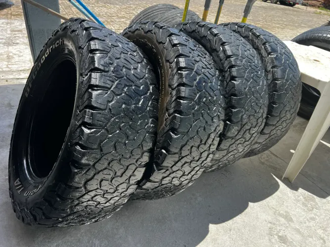Pneu goodrich 265/65 r17
