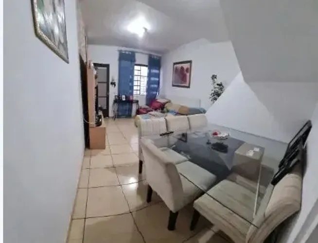 Sobrado no Condomínio Harmonia - Vila Campestre