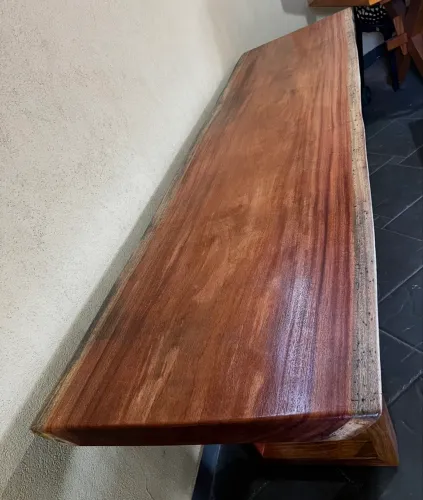 Mesa / Aparador