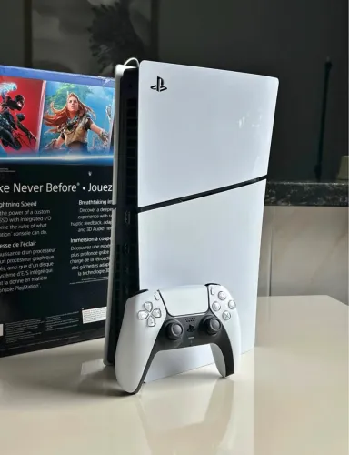 PlayStation 5 Slim Disk 1TB 1 Controle Branco Sony com 2 Jogos