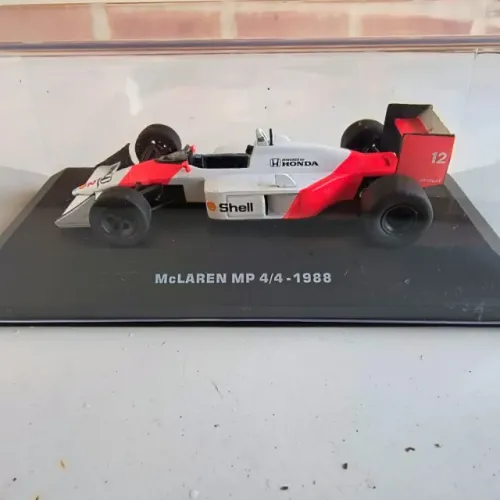 Miniatura Maclaren MP4/4 - Senna