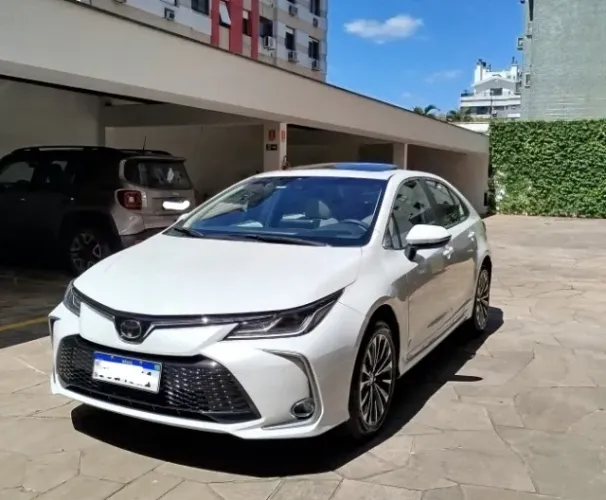 Toyota Corolla Altis 2.0 Flex 16V Aut. 2024