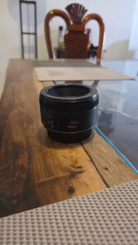 Canon 50mm EF f1.8