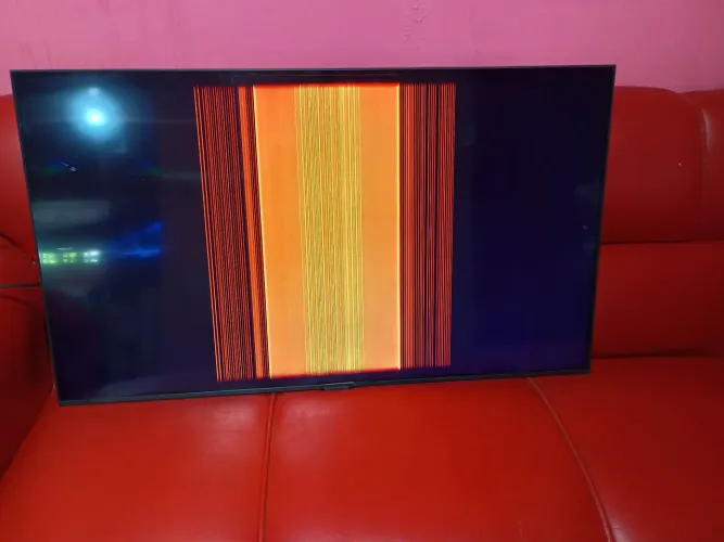TV Samsung 43 polegadas pra consertar poço entrega 
