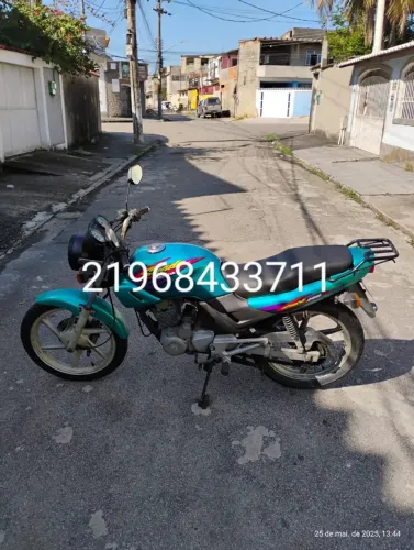 CBX 200 Strada