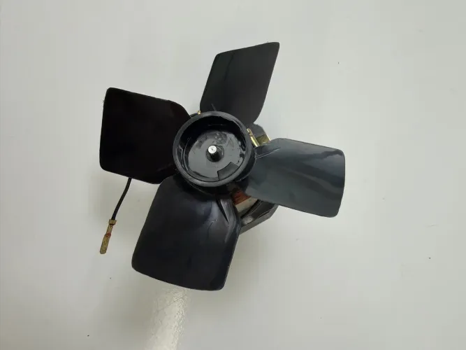 Motor Ventilador GECOM 220V 60Hz com Hélice 4 Pás