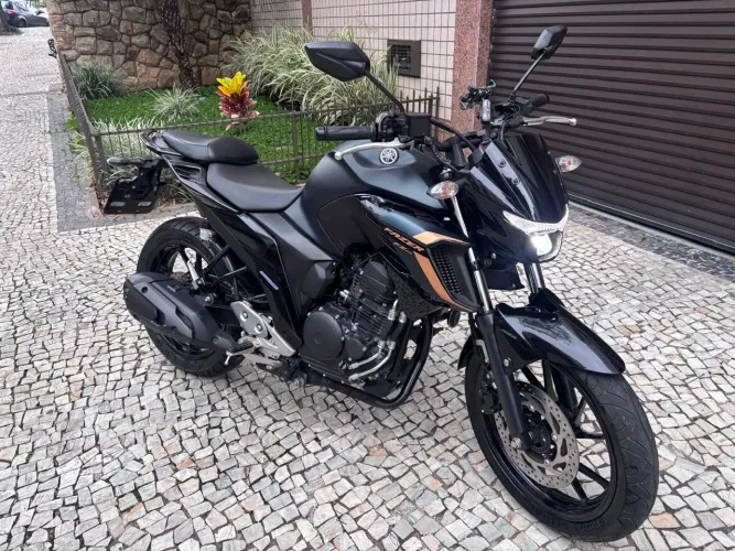YAMAHA FAZER FZ25 FLEX ? IMPECÁVEL!