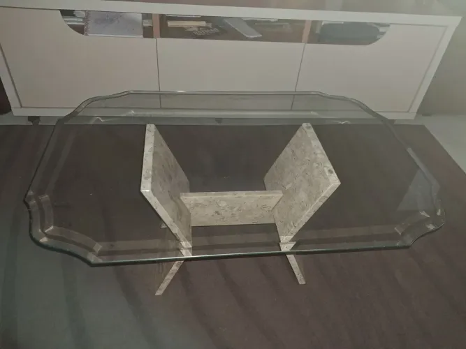 Mesa de centro granito e vidro top