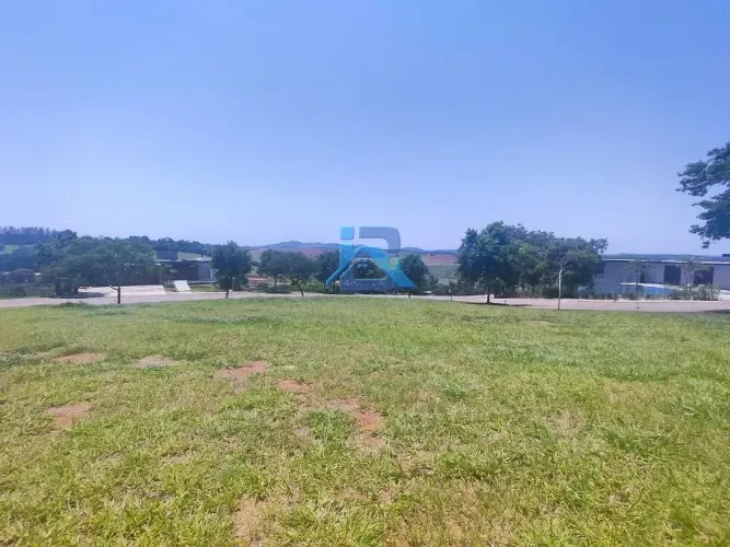 Terreno à Venda no Condomínio Fazenda Dona Carolina Itatiba/SP