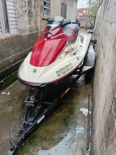 Jet ski modelo sedoo  motor 130 HP 