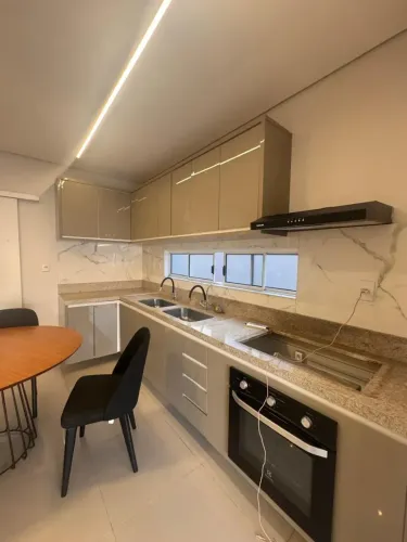 Condomínio Altos do Jardim Itália Sobrado 4 Suítes kpm