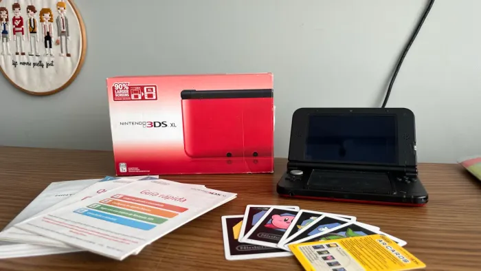 Nintendo 3DS XL - Excelente estado - Com caixa, carregador e manuais originais
