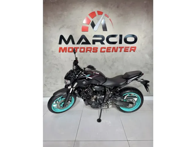 Yamaha Mt-07 2025