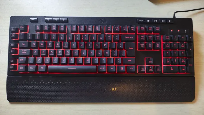 Teclado Membrana Gamer Redragon Shiva 98 RGB Preto com Apoio de Pulso